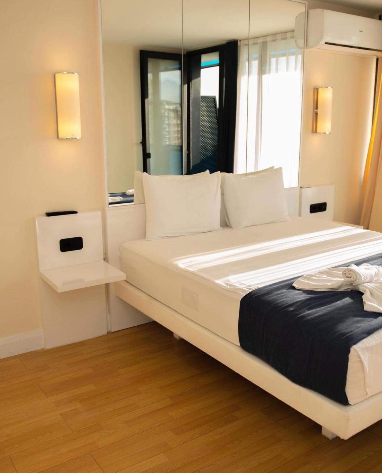 Luxury Panorama Sea View Apartment & Central 巴统 外观 照片
