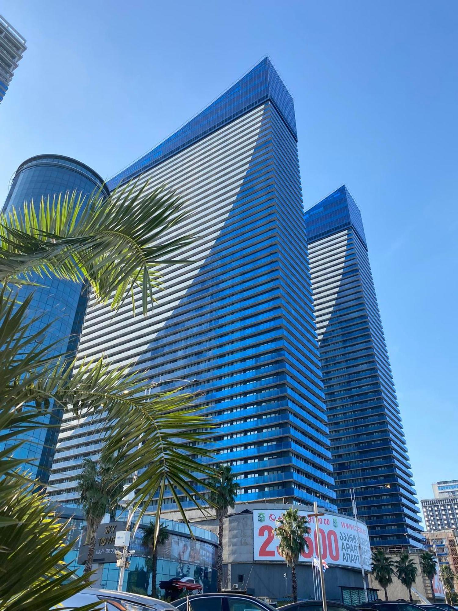 Luxury Panorama Sea View Apartment & Central 巴统 外观 照片